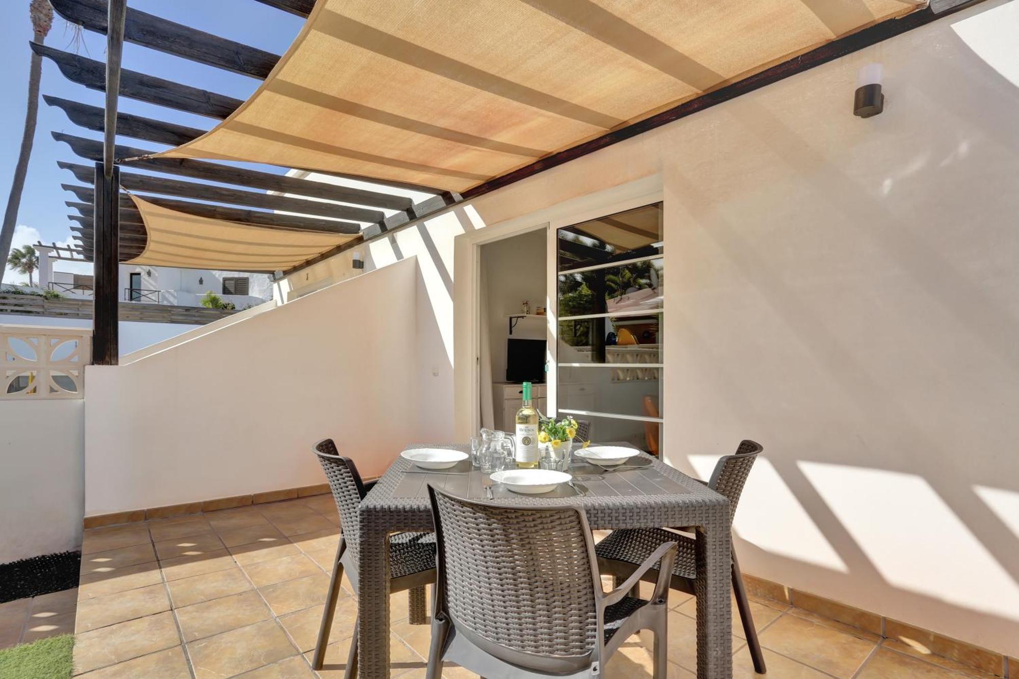 Ferienwohnung Residencia Lena Corralejo Exterior foto